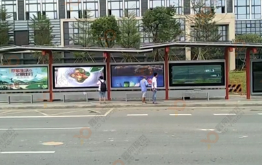 广州集群公交站台LED显示屏项目